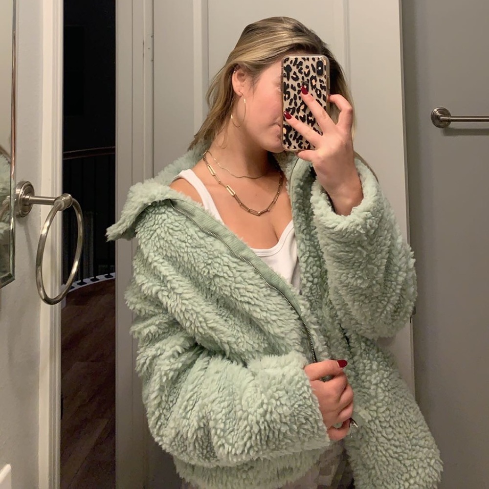Cozy light green puffer jacket